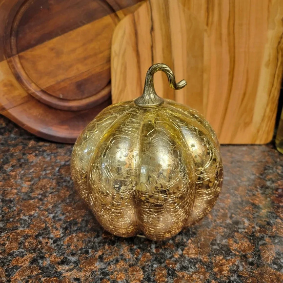 Made in India Crackled Glass Gold Pumpkin Decor Halloween Fall Harvest Statue - Picture 1 of 4